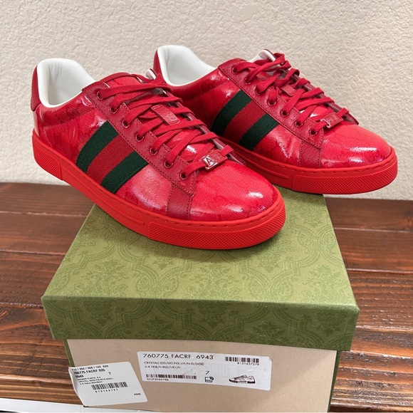 NEW AUTHENTIC GUCCI GG Crystal Canvas Sneaker (Gucci size 7, US W10/M8) - Picture 1 of 15